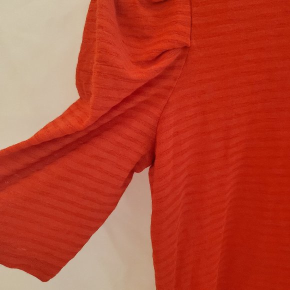 Who What Wear Red Longer Short Sleeve Top with Puffed Shoulders Size L - Picture 5 of 15